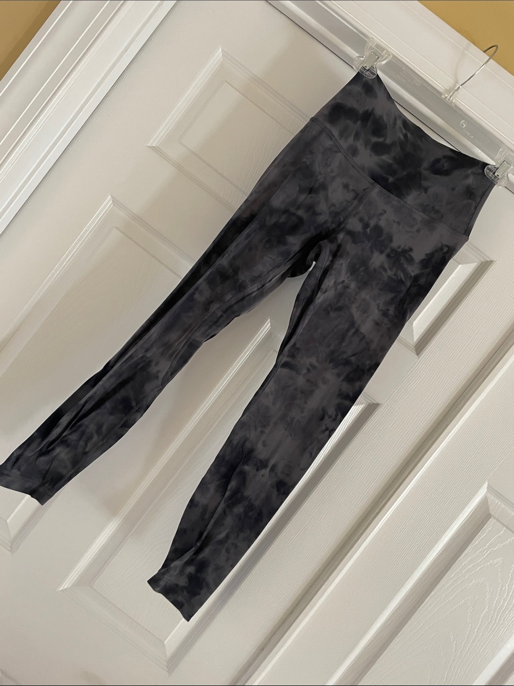 Lululemon Align HR Pant 25”, size 4